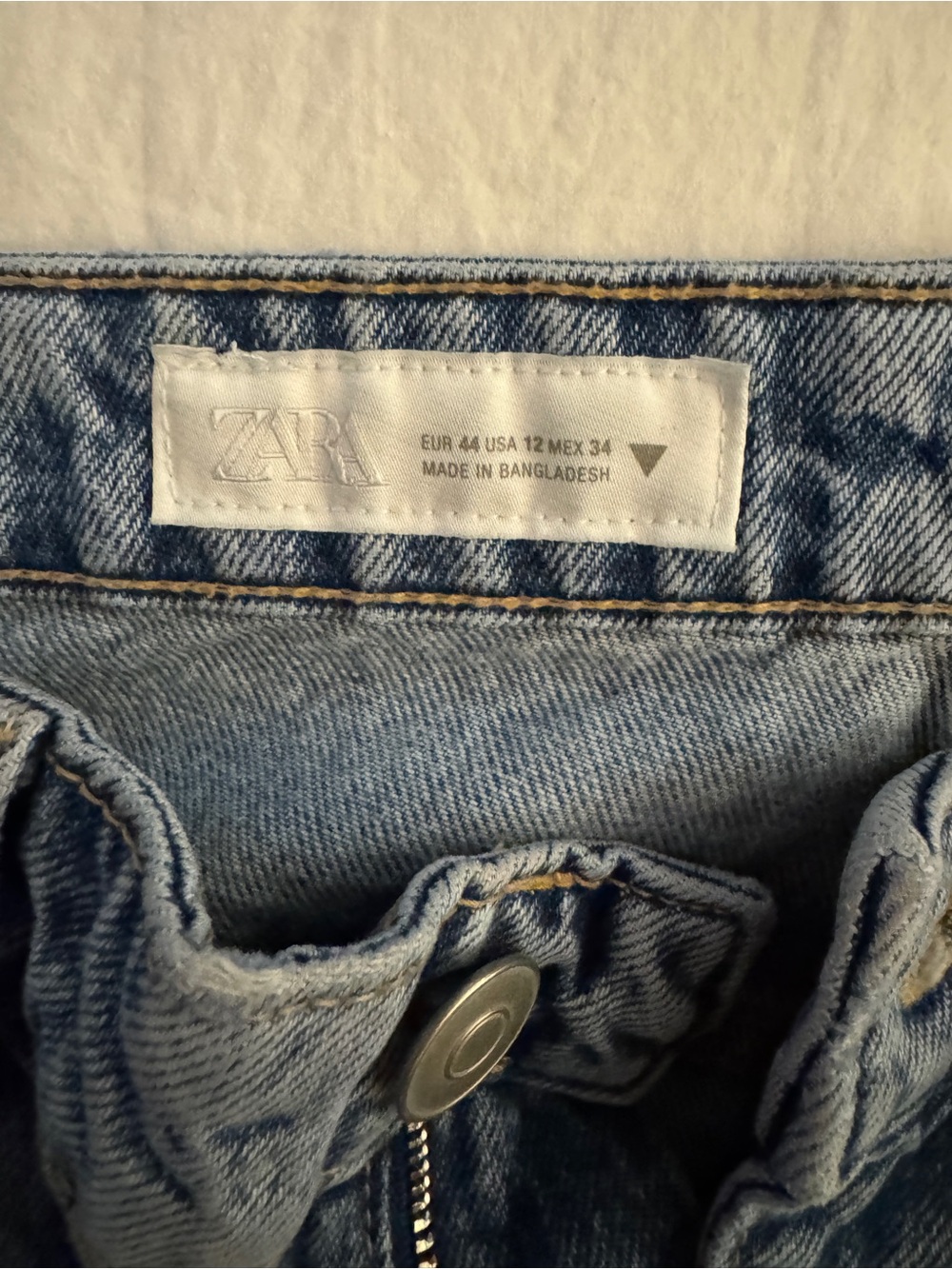 Zara Light Blue High Rise Women’s Jeans